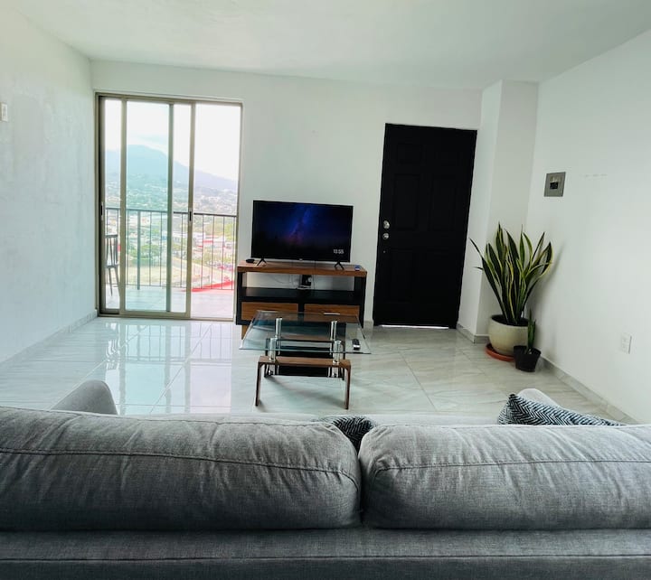Hermoso Penthouse Con Estacionamiento. - Tuxtla Gutiérrez