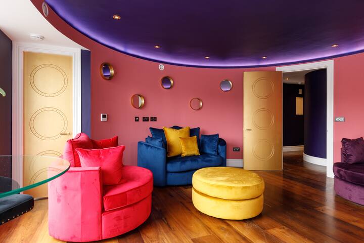 The Curve, Millennium Tower, Dublin 4. gallery image 3