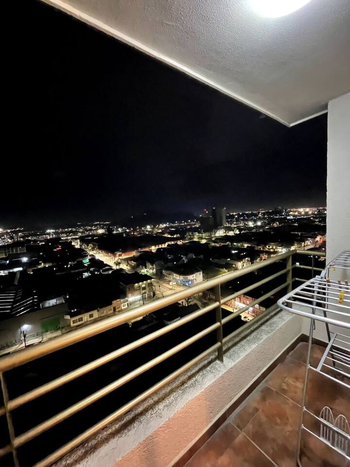 Beautiful equipped apartment just steps from downtown Apartments for