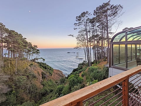 Seaflower Cove: Ocean Views + Space for Families