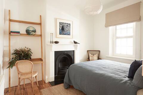 Heritage stone meets Modern Luxe - Terrace 1