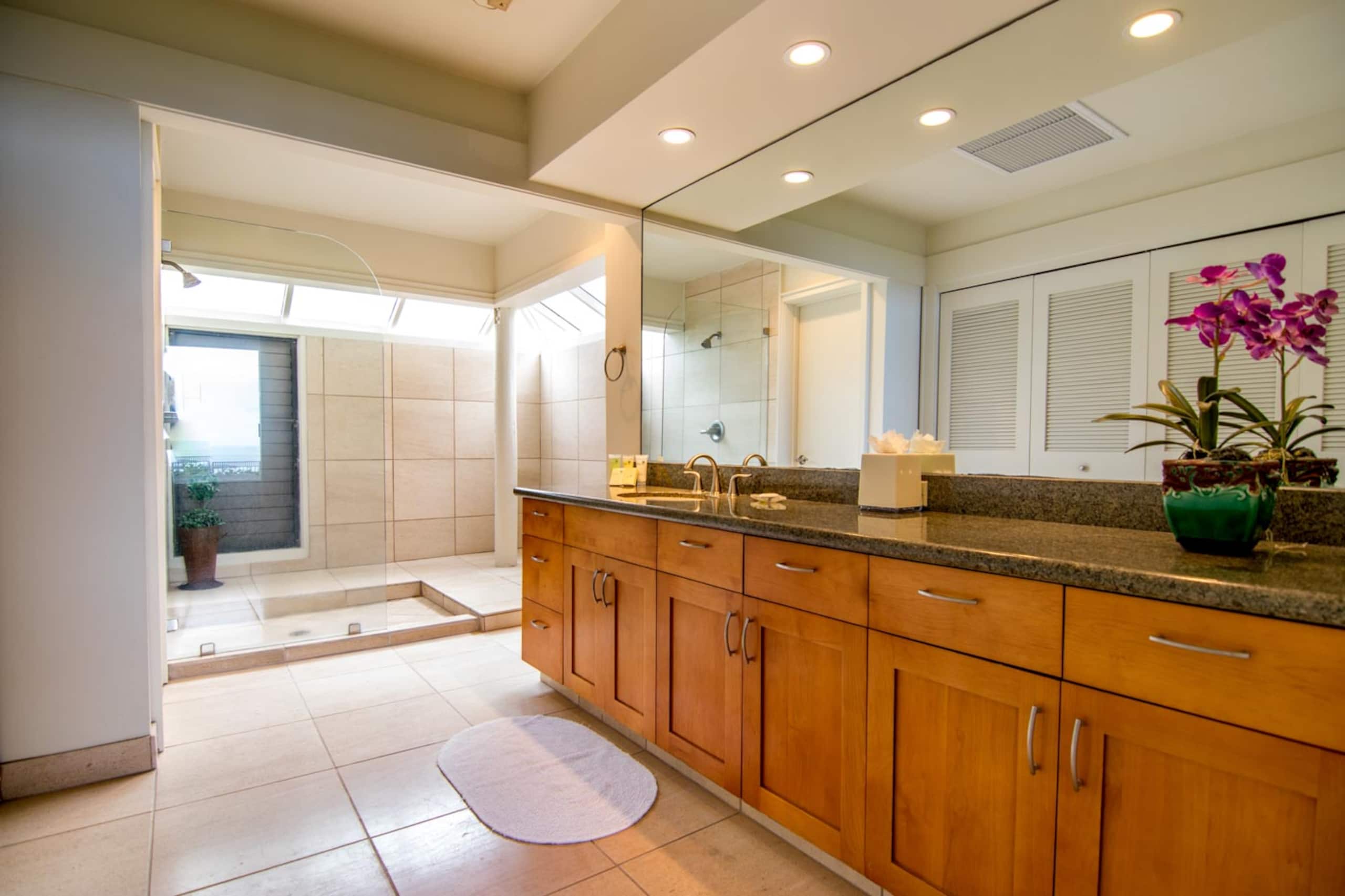 Kapalua Bay Villas 19G2 Gold Oceanfront 2BD/3BA - Image 18