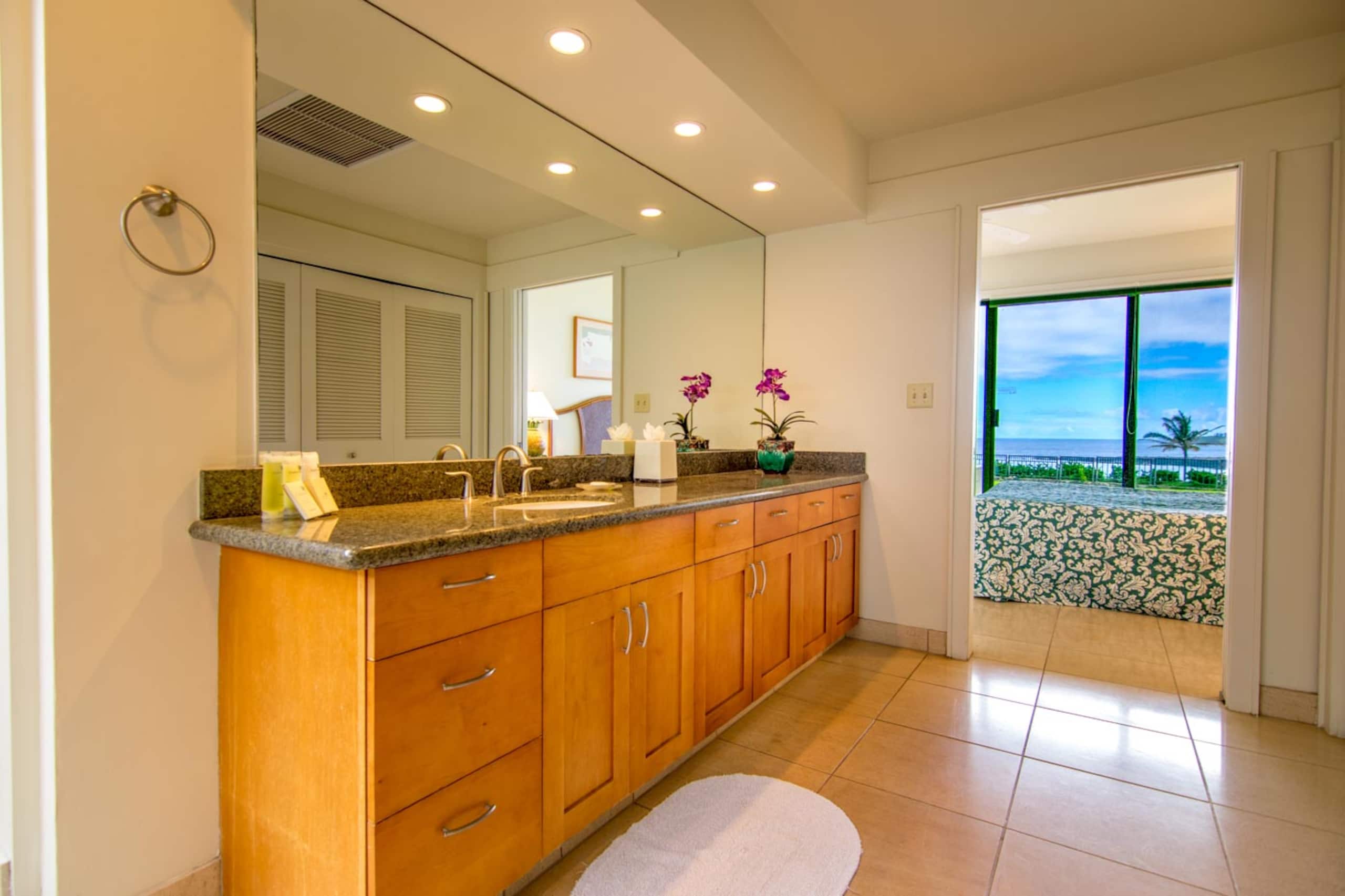 Kapalua Bay Villas 19G2 Gold Oceanfront 2BD/3BA - Image 19
