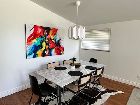 Bright, fresh mid-century modern home