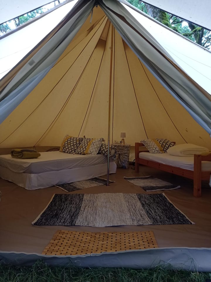Le Safran (Sibley's) Tente Insolite Et Cocooning - Saint-Cirq-Lapopie