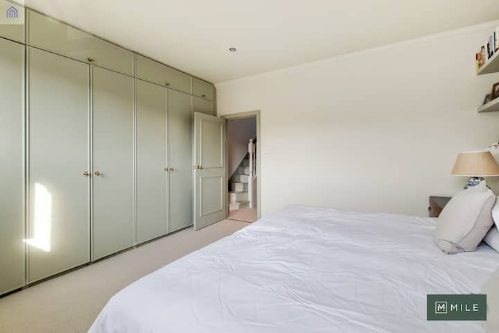 Habitación principal, cama tamaño emperador
