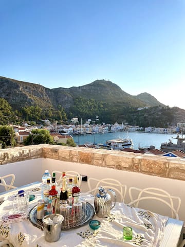 Stunning 4 bedroom villa on Kastellorizo