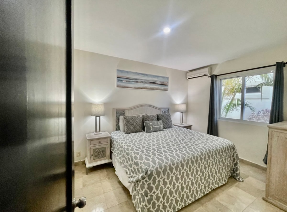 Dormitorio2 con cama tamaño king 