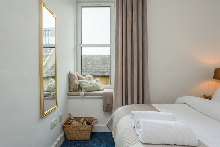 On a soft windowsill with fluffy pillows and a blanket, in silence and tranquillity, you can have a moment of peace and privacy with a book or a cup of hot tea