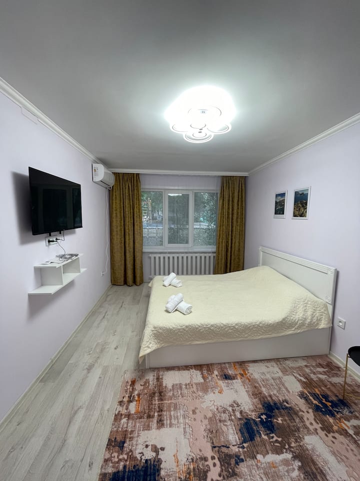 Cozy apartment in the heart of downtown Kiev Apartments for Rent in