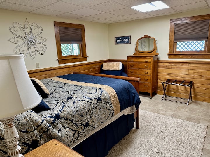 Krevat dopio "Queen" niveli më 