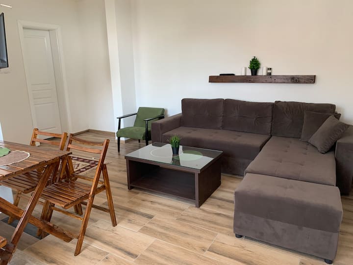 Lovely 1-bedroom Condo With Pool - Kuzey Makedonya