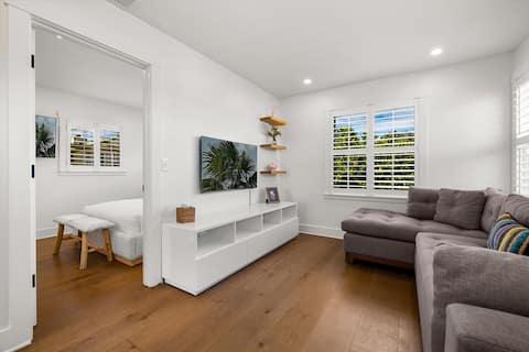Top performing Airbnb: Watermark Suite D, Upstairs in Carpinteria