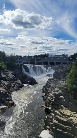 Large & updated 6 bedroom home in prime location!