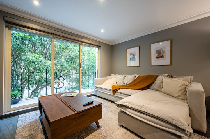 Capitalia Obelisk Polanco | Work, Train & Relax