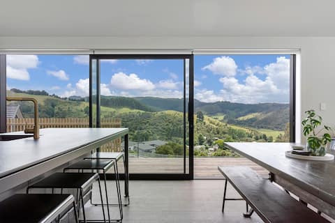 Sunset views for your summer escape