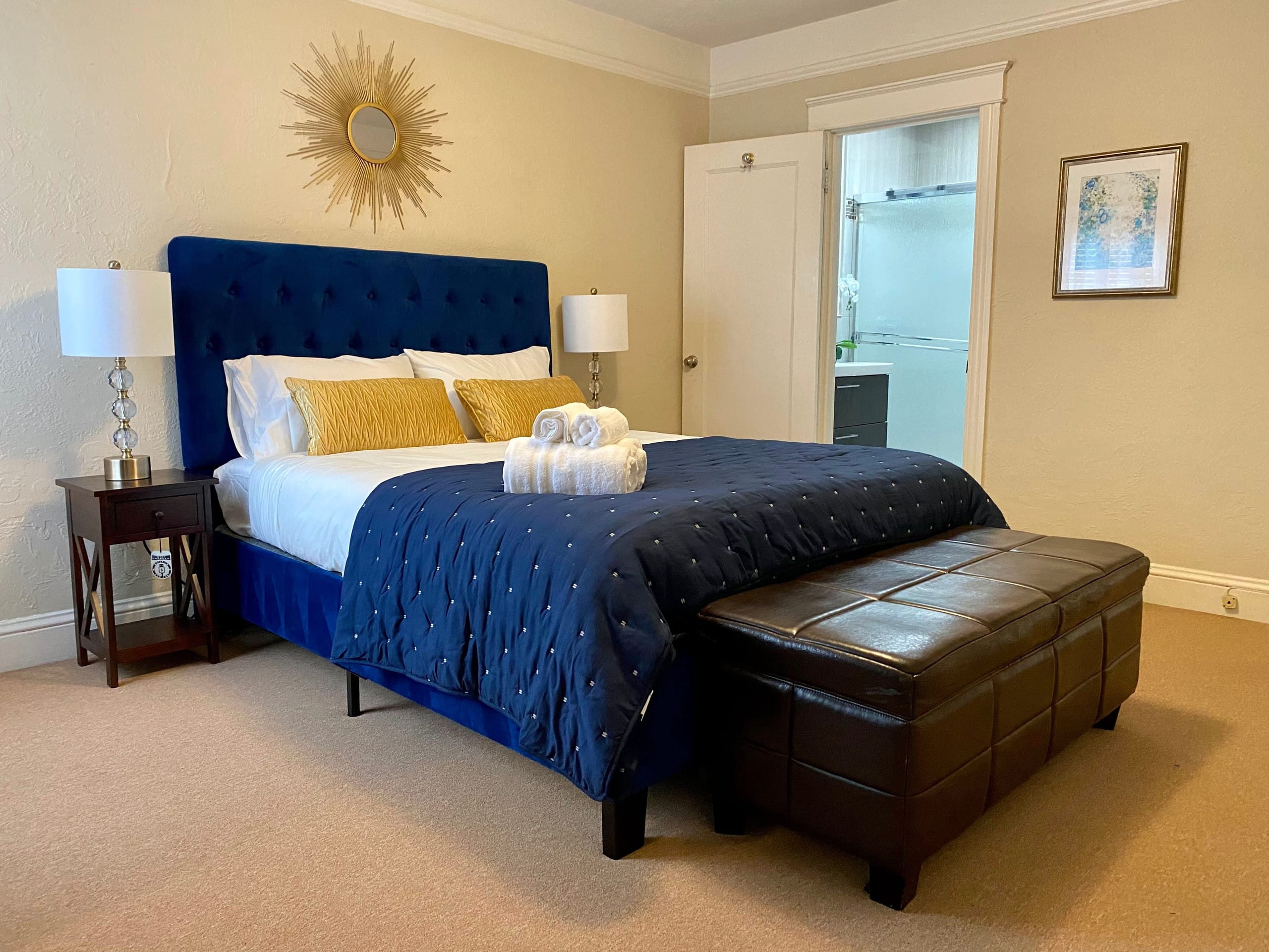 Home in San Francisco · ★4.81 · 4 bedrooms · 6 beds · 2 baths - Image 15