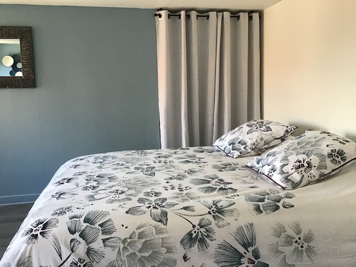 Lit Queen size Chambre parents