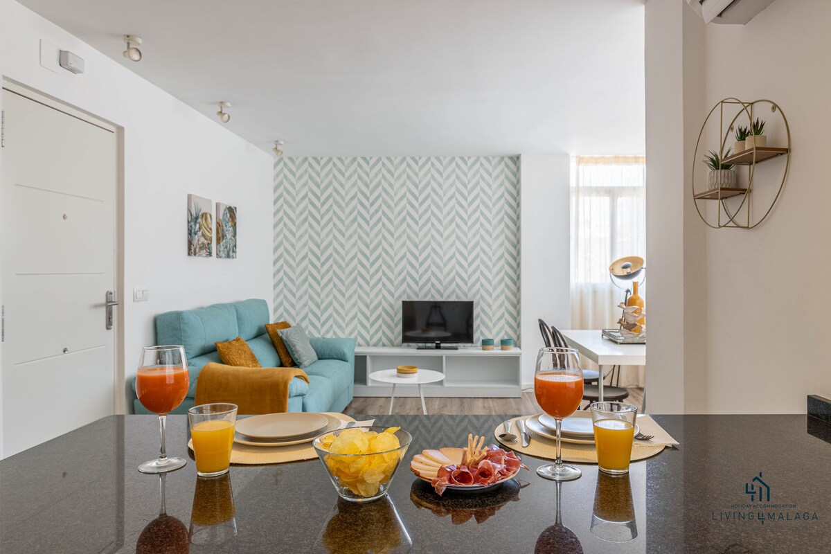 Successful Airbnb property: Sea Breeze Apartment by Living4Malaga in Perchel Sur