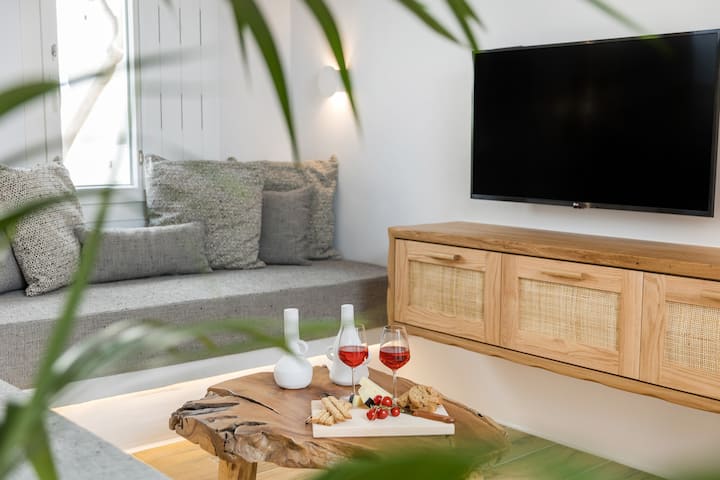 Naxian Icon Luxury Residence 3 - Apartments for Rent in Naxos, Greece ...