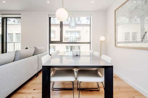 Luxury Mayfair Townhouse next to Buckingham Palace