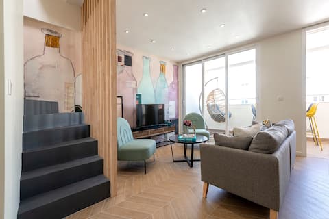 Popular Airbnb listing: Riviera Goose • Palm in Cannes