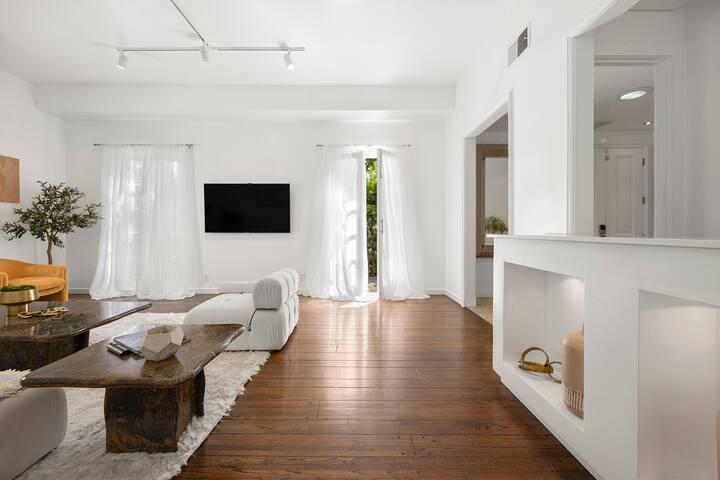 Château Fleurie gallery image 5