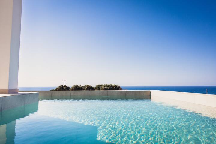 StarLight Villa Tropea – 4BD, 4BA, 4min to beach gallery image 5