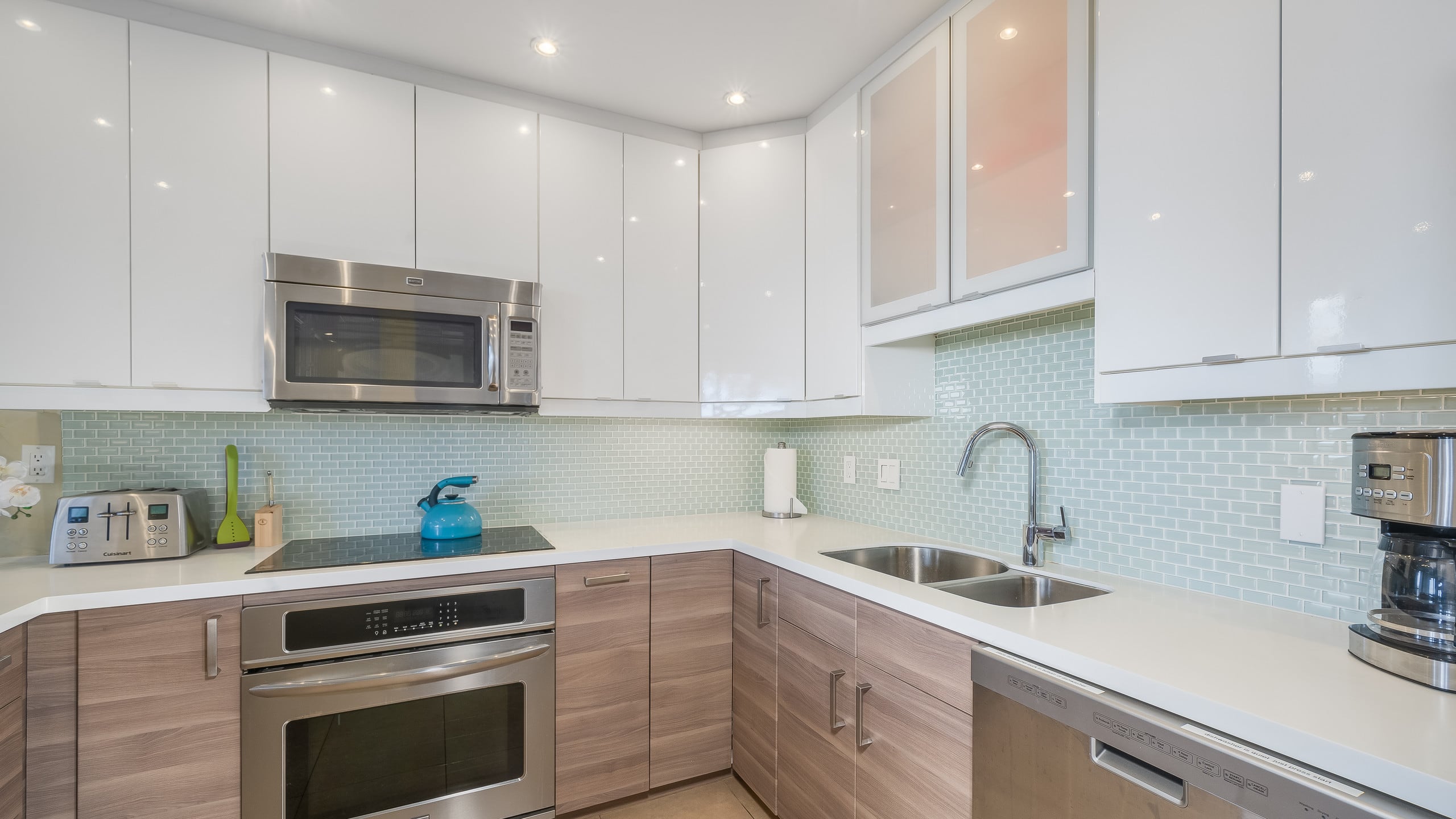 Condo in Kihei · ★4.79 · 2 bedrooms · 3 beds · 1 bath - Image 10