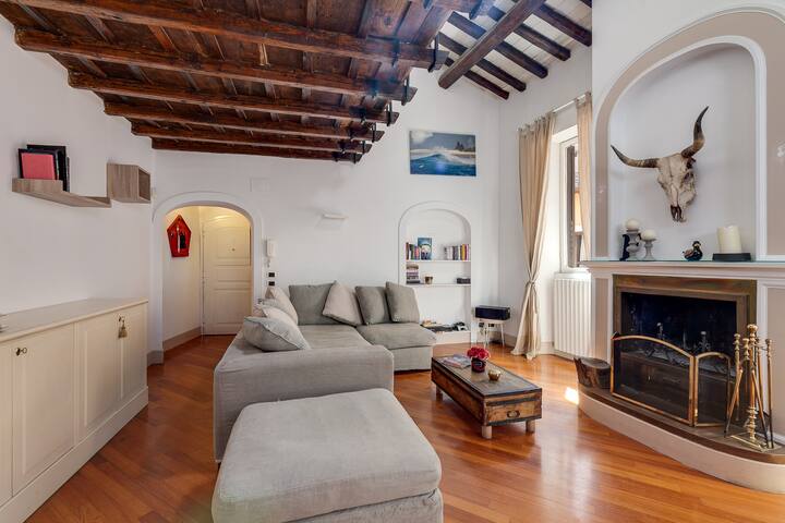 SK Apartment | Campo de Fiori, charme e lusso gallery image 5