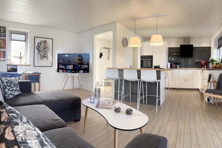 Cozy bright apartment in the heart of Hanstholm.
