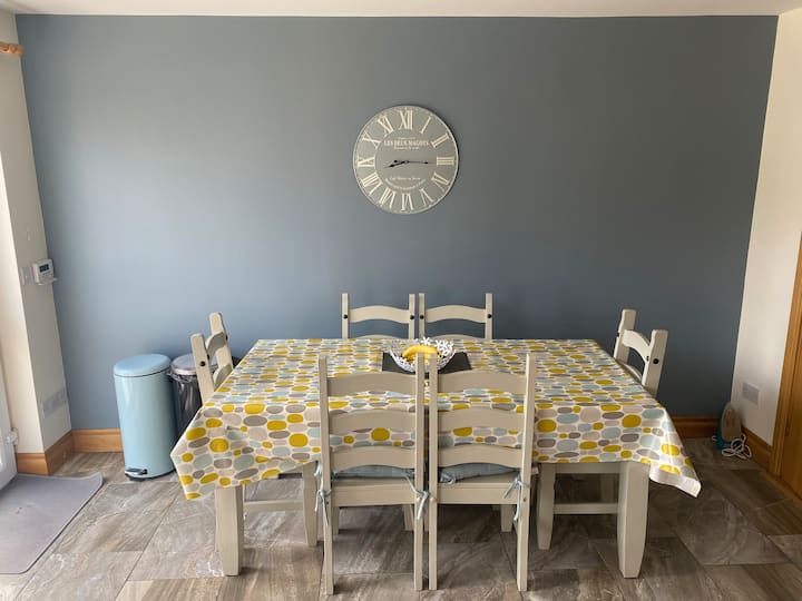 Charming house close to Clonea Beach and Greenway