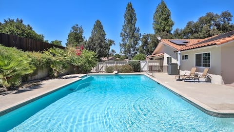 Charming 5 bed, 3 bath home with pool