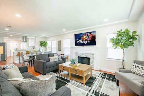 4bd-2 Cal King bed,btw Disneyland & Hollywood DTLA