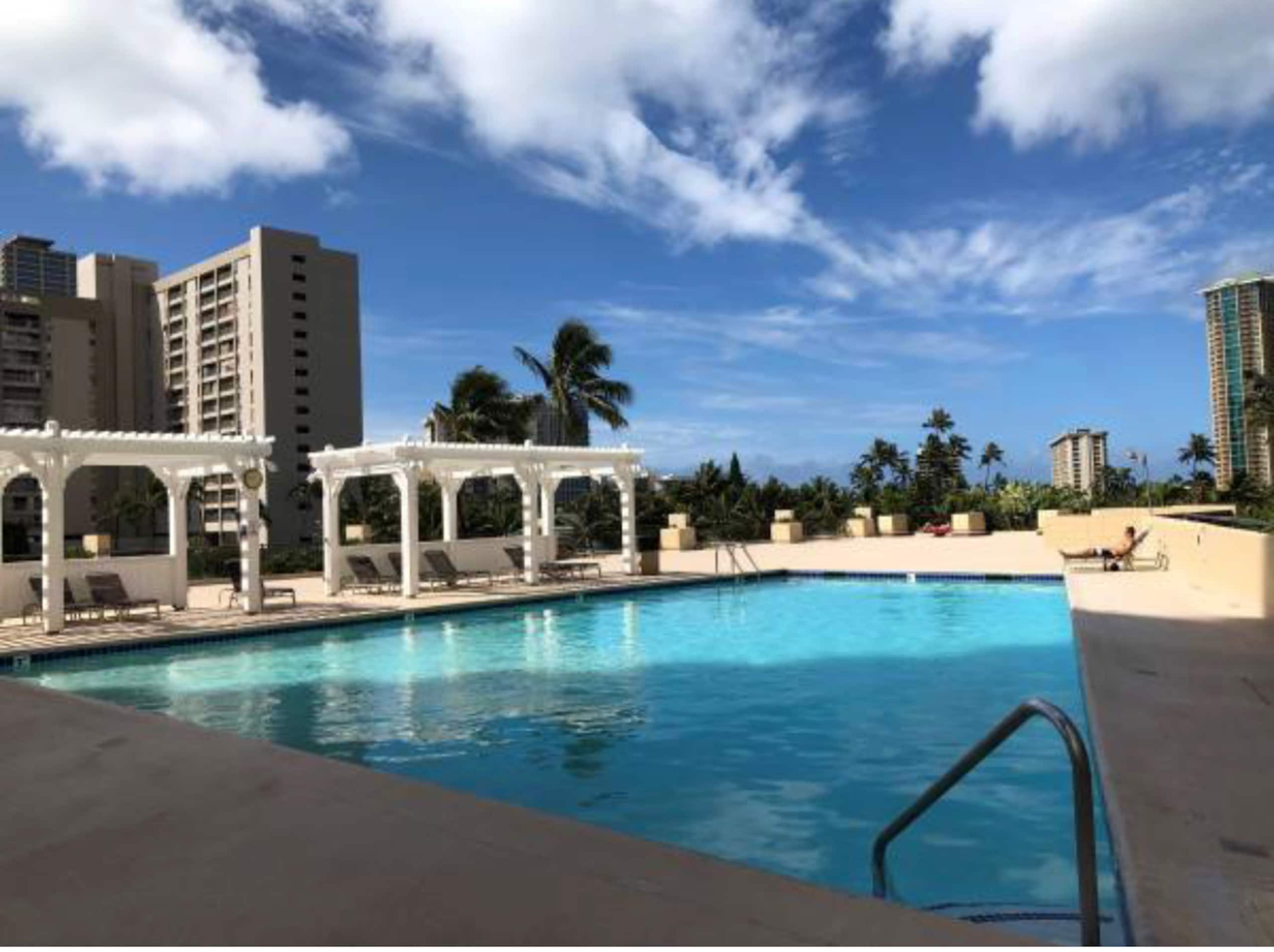Condo in Honolulu · ★4.85 · 1 bedroom · 1 bed · 1 private bath - Image 15