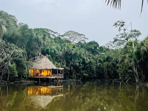 Camu camu jungle villa on Aguajale lake