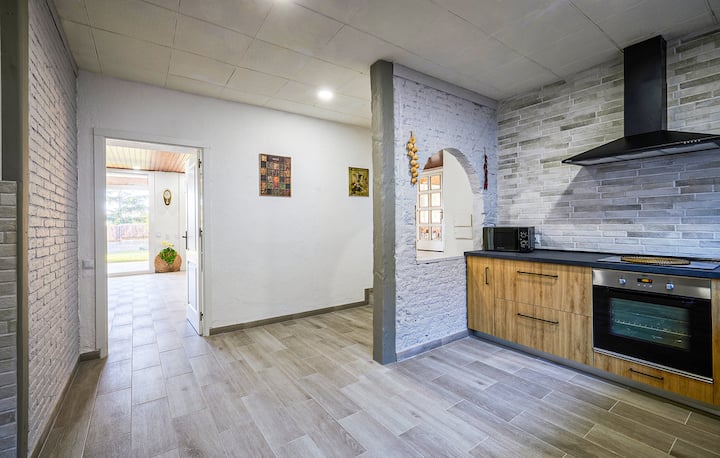 Casa Con Piscina Para Toda La Familia - Caldes d'Estrac
