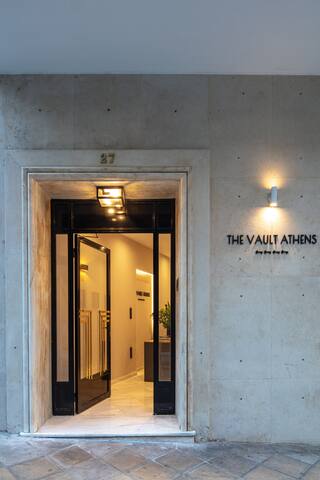 The Vault Athens – Grand Connecting Suite,CityView gallery image 3