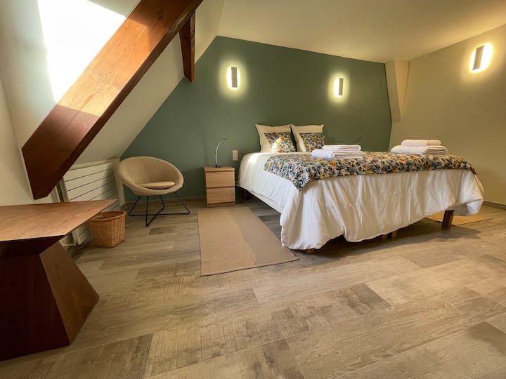 საძინებელი 4