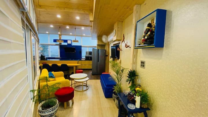 3bdr Valley View - Clarence Cottage Mall Road - Mussoorie