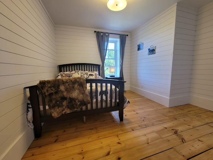 เตียงคู่บนชั้น 2