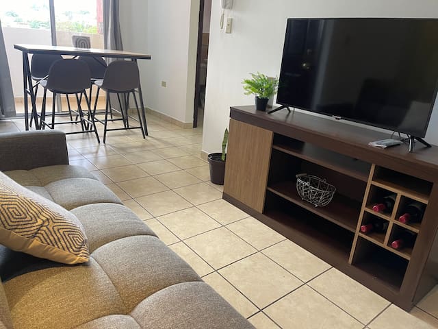 Entire home with 2 bedrooms in Tegucigalpa - Apartamento de 2 habitaciones en Tegucigalpa 201