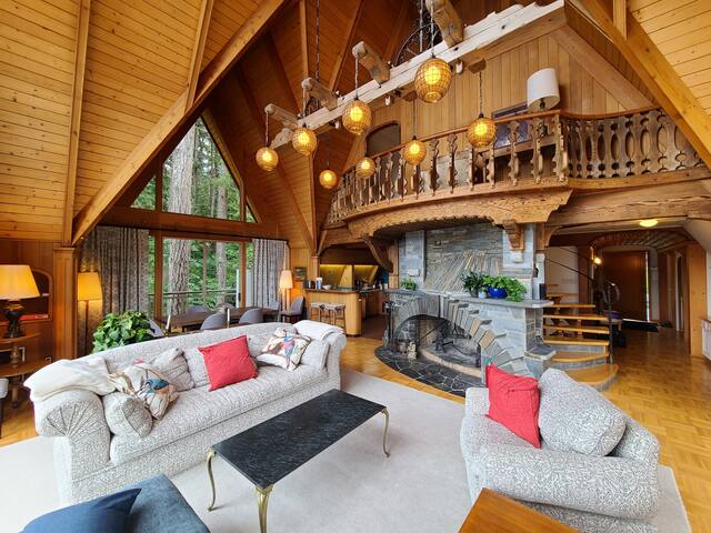 Sunset Cove – a cozy & quiet waterfront A-Frame gallery image 5