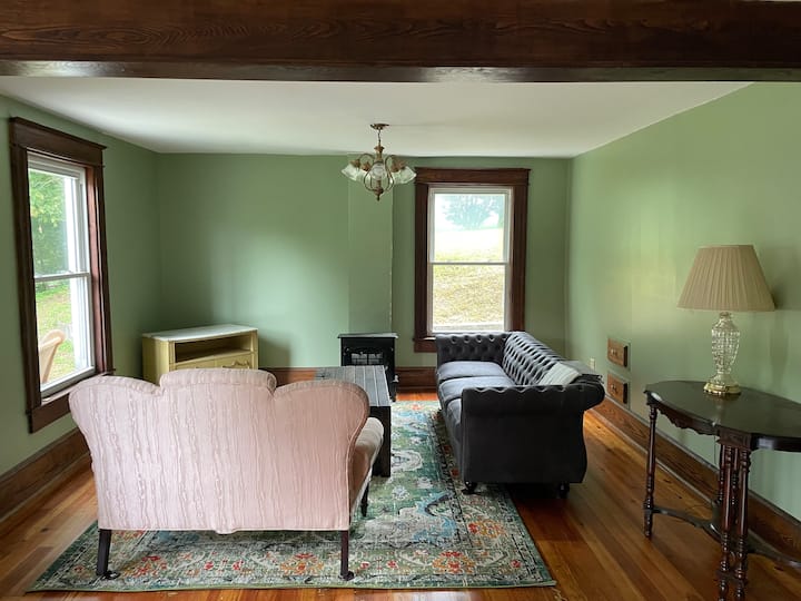 Spacious, Fully Renovated House, 12 Miles From Vt - Pembroke, VA