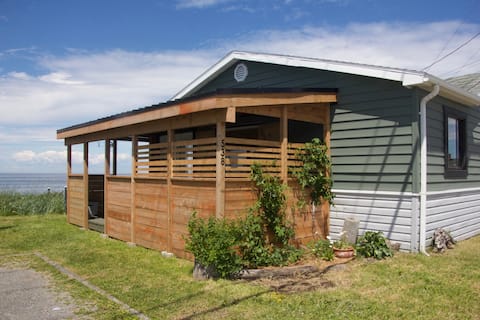 Unique small beachfront with beach access.