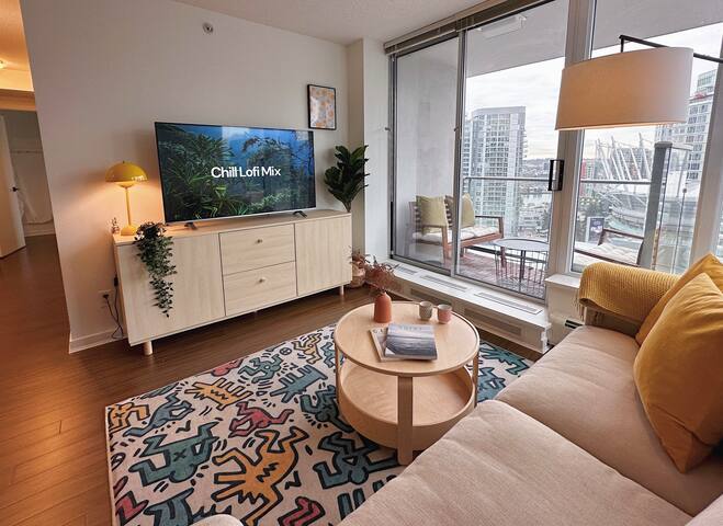 DT 3BDR/AC/Pool/Gym/Parking/Best Location gallery image 2