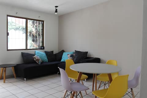 Popular Airbnb listing: Second floor apartment for 5 people near B. Quintana in Arboledas