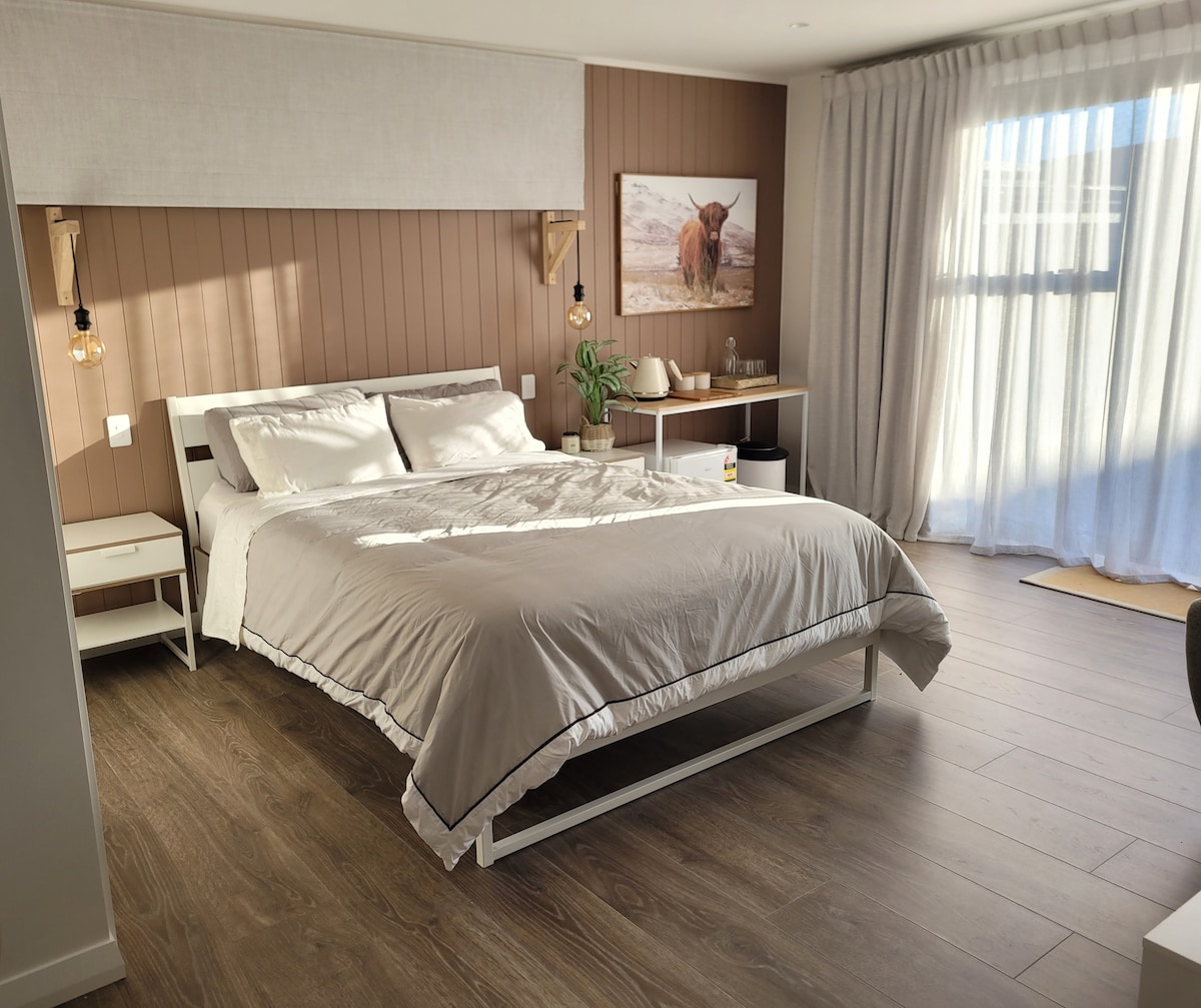 เตียงควีนไซส์ 