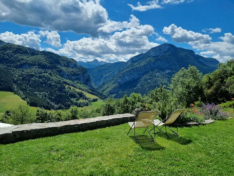 VERCORS - BEAUTIFUL FARMHOUSE RENOVEE