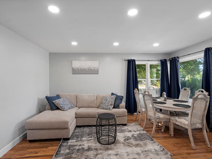 *Hidden Gem Tranquil Modern Home Townhouses for Rent in Ogden, Utah, United States Airbnb